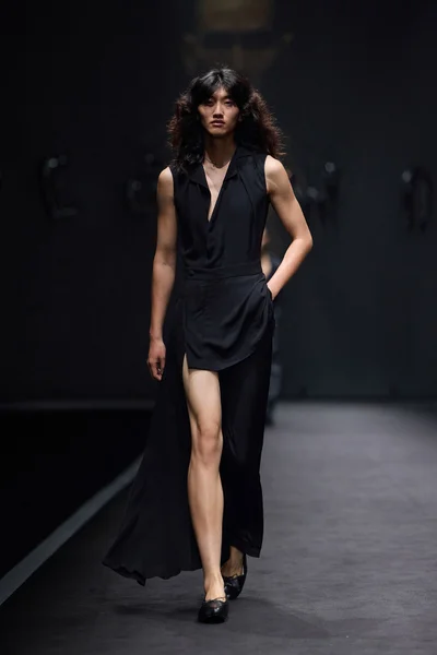 Look 2